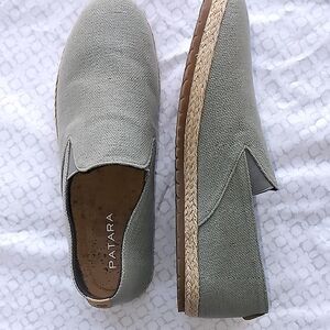 Patra Men's Mint Slip-On Loafers